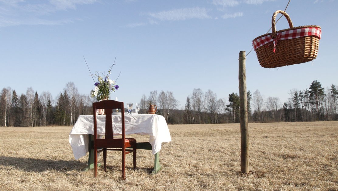 Click image for larger version

Name:	bord-for-en-2.JPG?width=1200&amp;height=627&amp;quality=80&amp;crop%5Bx%5D=879&amp;crop%5By%5D=620&amp;crop%5Bwidth%5D=4737&amp;crop%5Bheight%5D=2670&amp;method=ratio.jpg
Views:	153
Size:	174.2 KB
ID:	4165087