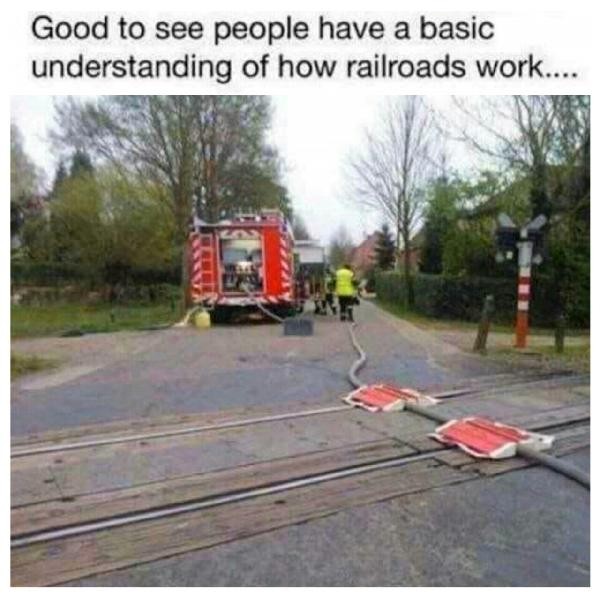 Click image for larger version

Name:	53733.jpg
Views:	255
Size:	73.8 KB
ID:	4180048