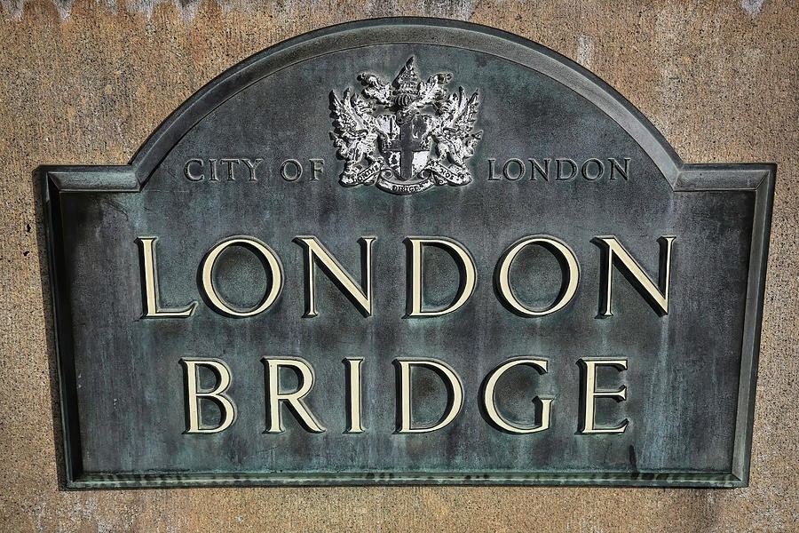 Click image for larger version

Name:	london-bridge-plaque-donna-kennedy.jpg
Views:	212
Size:	243.9 KB
ID:	4232330