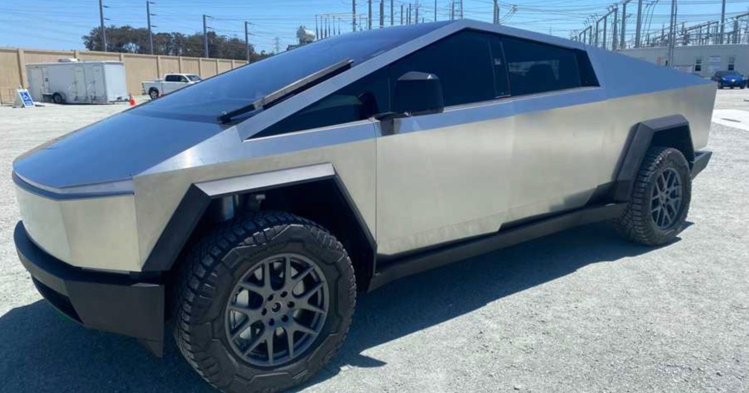 Click image for larger version

Name:	Tesla-Cybertruck-Moss-Landing-KSBW-Jerrett-Knapp-1.jpg?w=1500&amp;quality=82&amp;strip=all&amp;ssl=1.jpg
Views:	131
Size:	191.9 KB
ID:	4255627