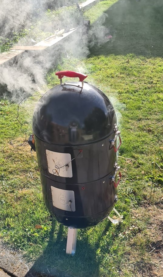 Click image for larger version

Name:	smoker2.jpg
Views:	254
Size:	178.6 KB
ID:	4257015