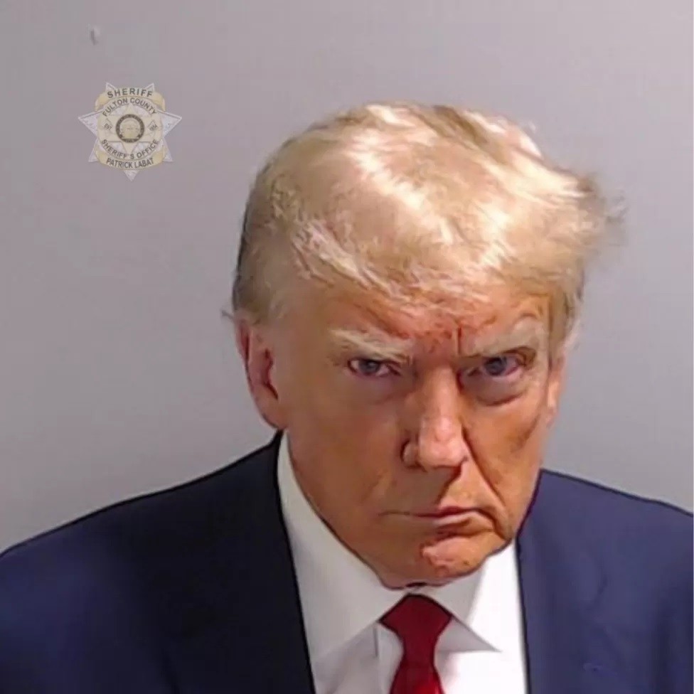 Click image for larger version

Name:	Trump.jpg
Views:	197
Size:	80.4 KB
ID:	4272283