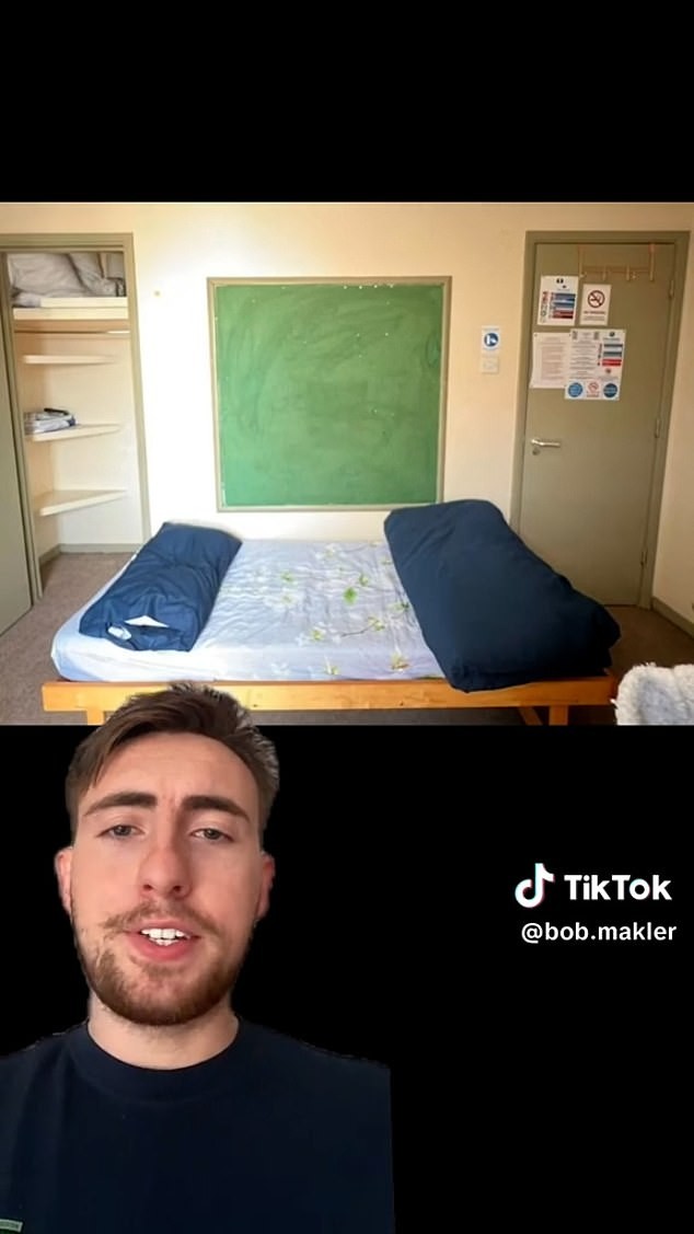 Click image for larger version

Name:	77075745-12679149-image-a-20_1698402949081.jpg
Views:	166
Size:	68.7 KB
ID:	4276513