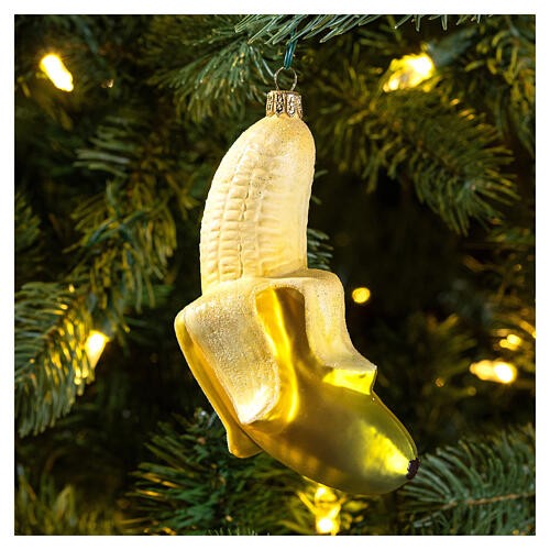 Click image for larger version

Name:	banana-blown-glass-christmas-tree-decoration.jpg
Views:	97
Size:	65.0 KB
ID:	4278781