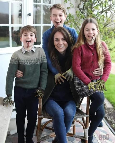 Click image for larger version

Name:	70680-522f1300-7902-4ad8-87a7-e4aee41d95eb.jpg
Views:	159
Size:	71.3 KB
ID:	4286424