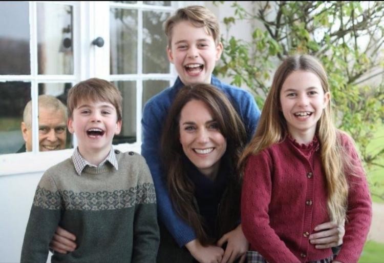 Click image for larger version

Name:	70676-27ba92bd-c0c6-417b-8aa8-51311652ac67.jpg
Views:	154
Size:	77.9 KB
ID:	4286425